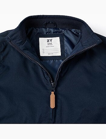 Chaqueta con forro y capucha desmontable