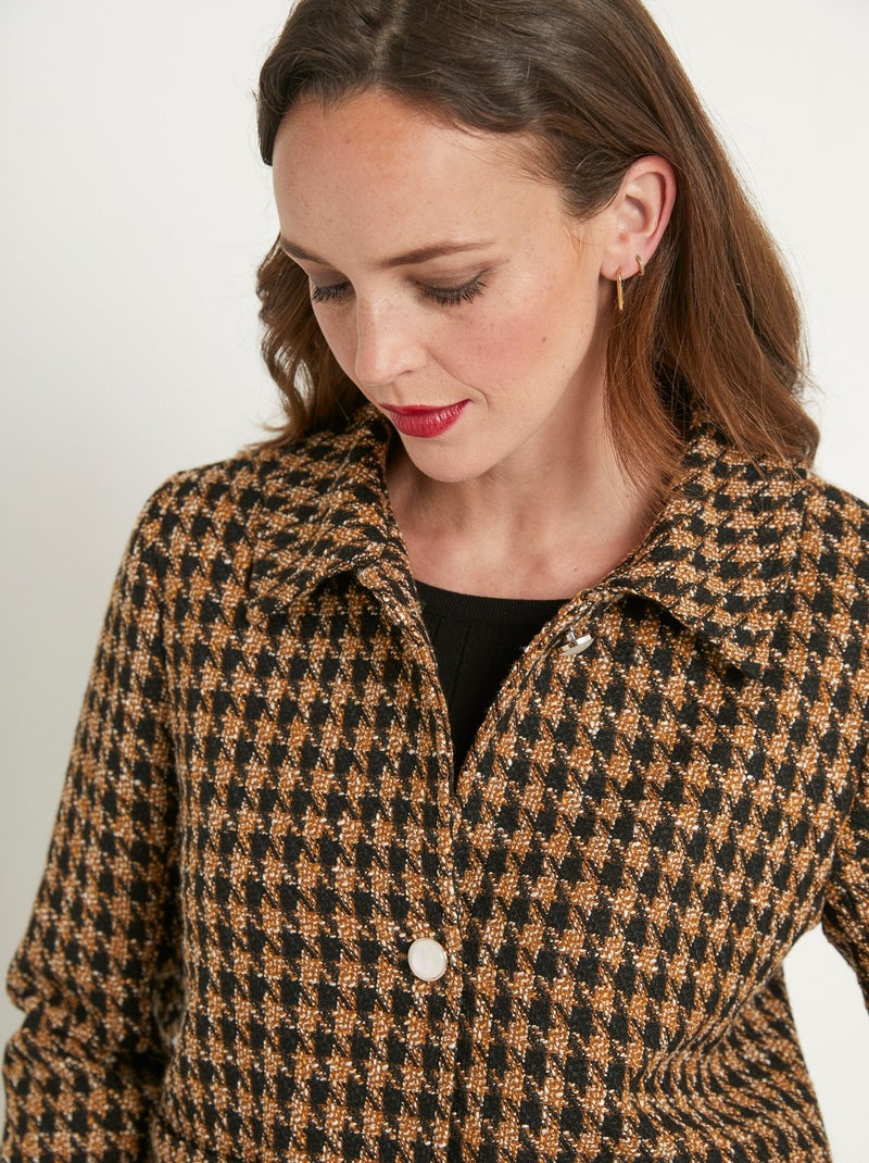 Chaqueta corta abotonada de pata de gallo en jacquard - Afibel Camel - Kiabi