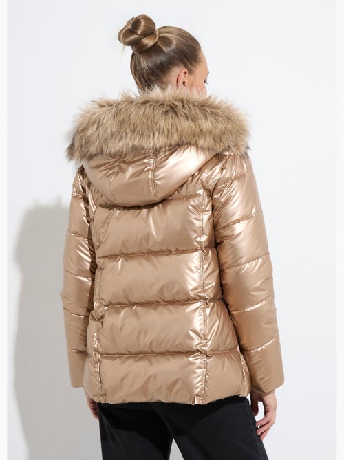 Chaqueta corta acolchada con capucha con efecto metalizado - Afibel - Kiabi