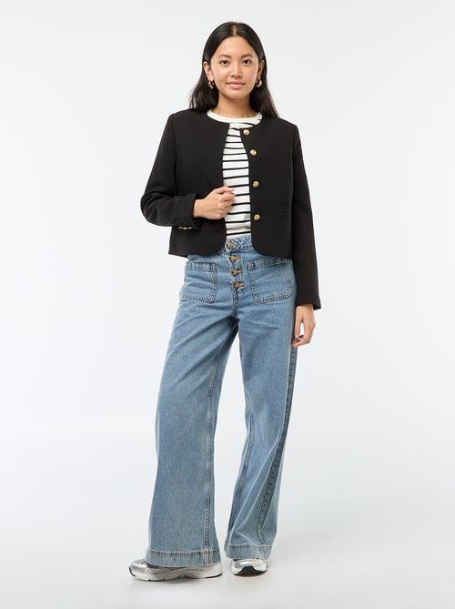 Chaqueta corta con botones dorados - Kiabi