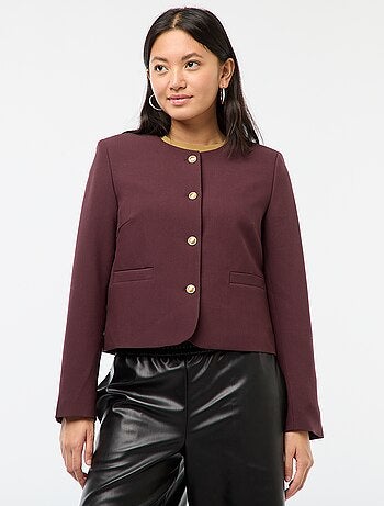 Chaqueta corta con botones dorados