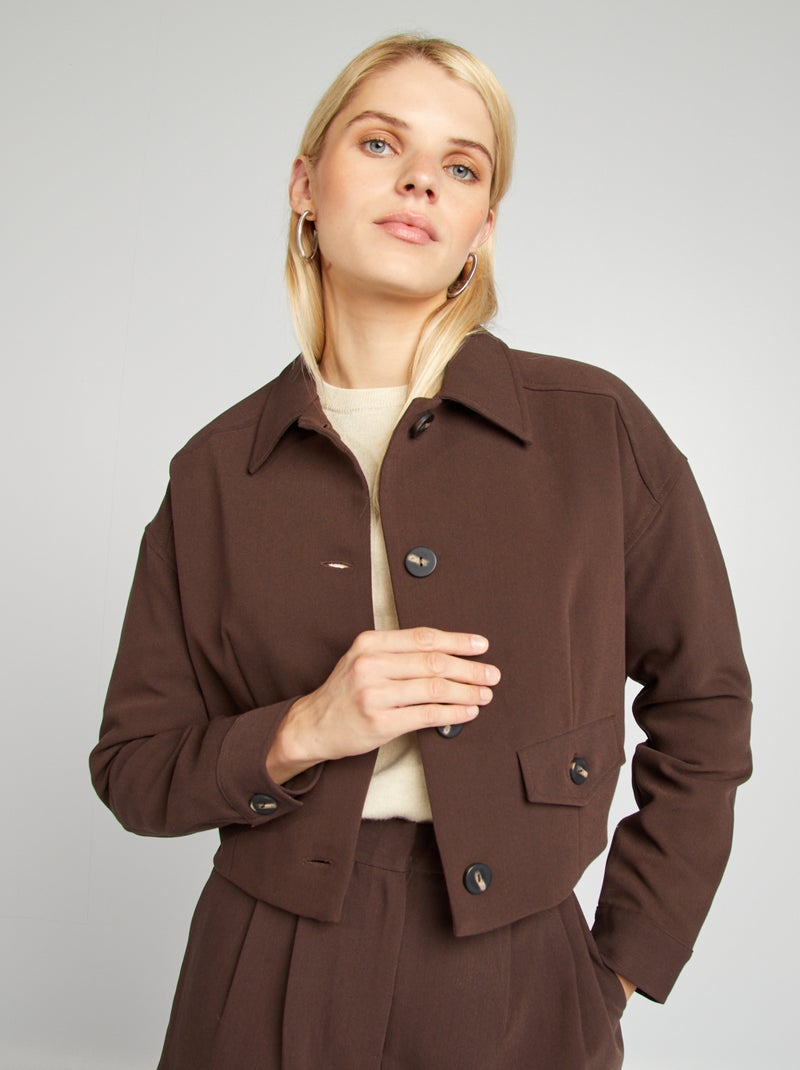 Chaqueta corta con botones MARRON - Kiabi