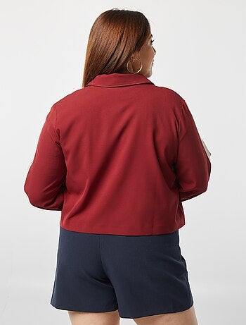 Chaqueta corta con cremallera y cuello de camisa