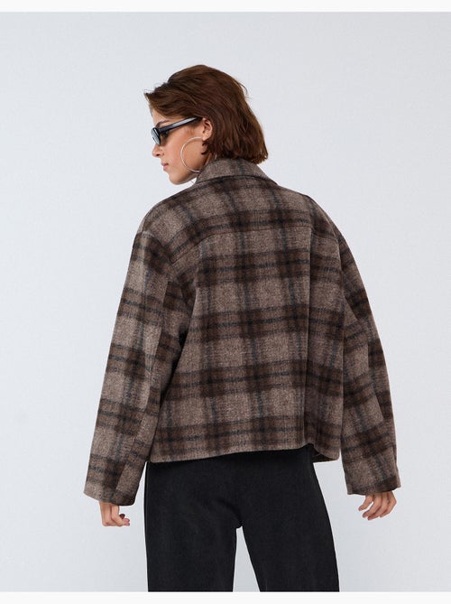 Chaqueta corta de cuadros, mo fashion - Kiabi Chaqueta corta de cuadros, mo fashion - Kiabi