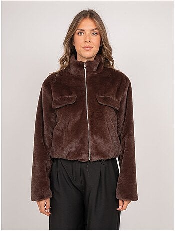 Chaqueta corta de pelo sintético con cremallera ulola