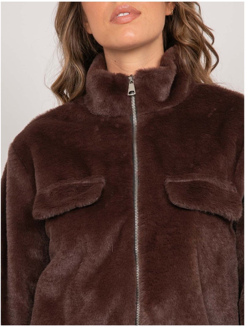 Chaqueta corta de pelo sintético con cremallera ulola Marrón - Kiabi
