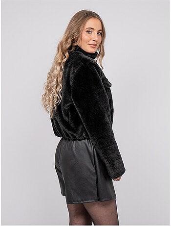 Chaqueta corta de pelo sintético con cremallera ulola