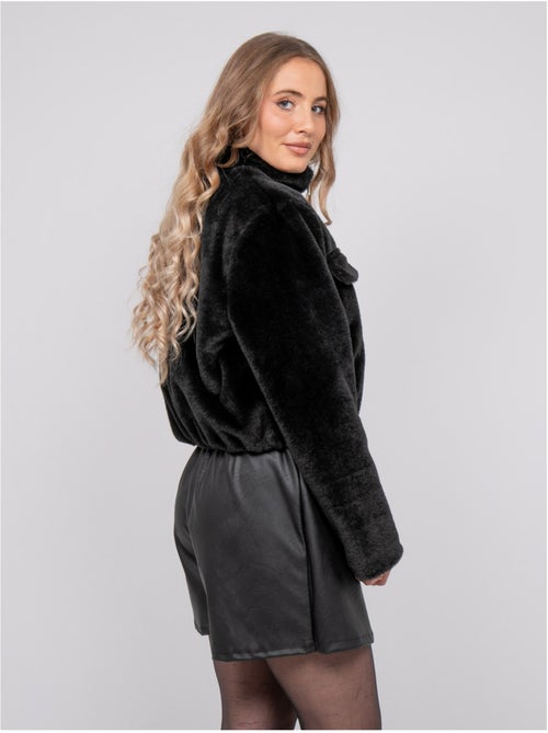 Chaqueta corta de pelo sintético con cremallera ulola - Kiabi Chaqueta corta de pelo sintético con cremallera ulola - Kiabi