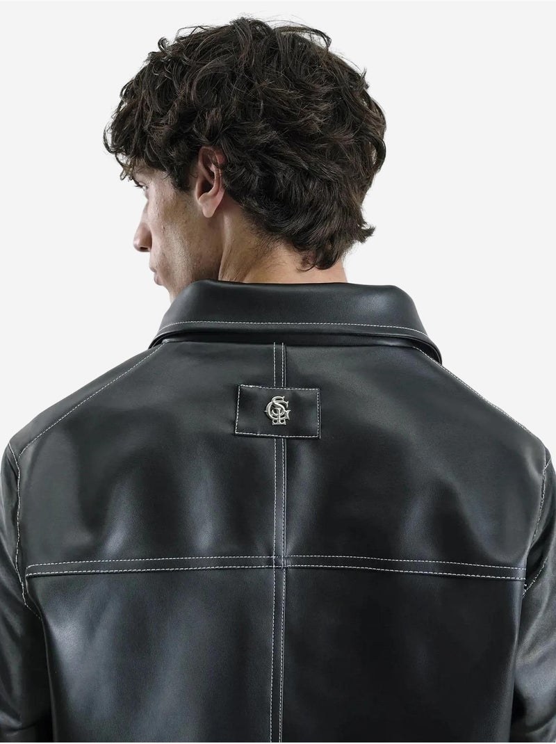 Chaqueta corta de polipiel con botones delanteros y cuello camisero giesto Negro - Kiabi