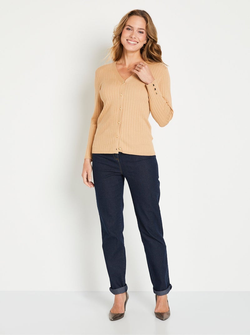 Chaqueta corta de punto acanalado con cuello en V y botones - Afibel Camel - Kiabi