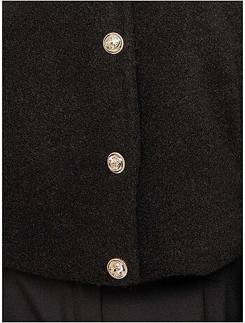 Chaqueta corta efecto lana con botones dorados uwari