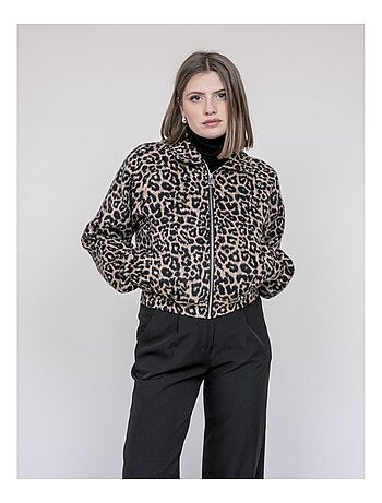 Chaqueta corta estampado leopardo UMADIE