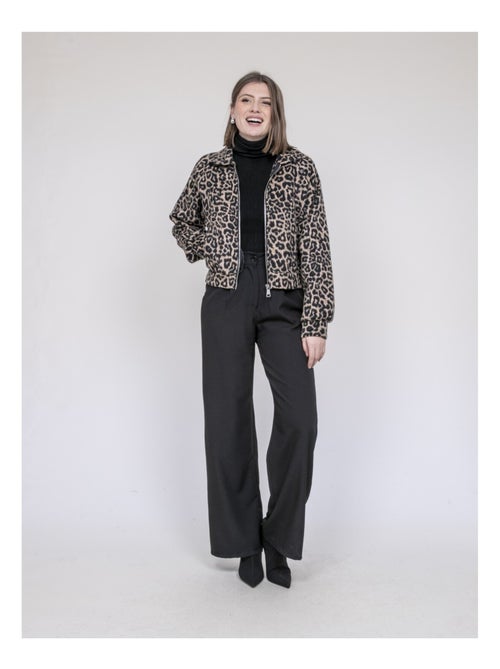 Chaqueta corta estampado leopardo UMADIE - Kiabi