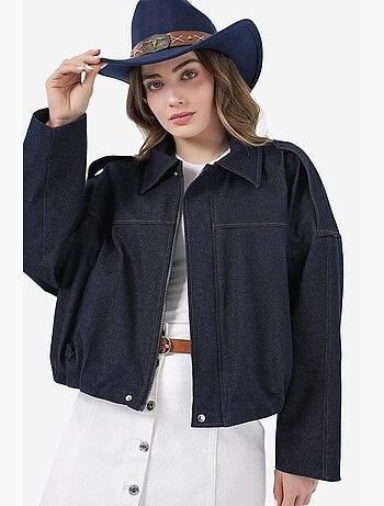 Chaqueta corta extragrande con cremallera y bolsillo bdart