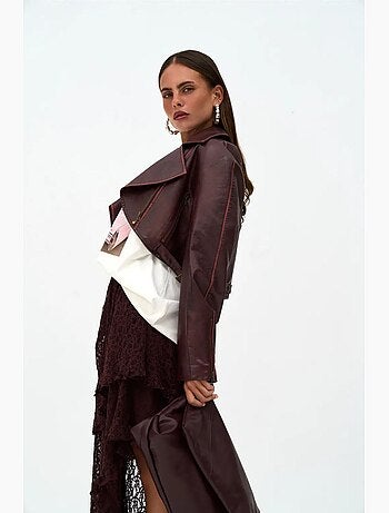 Chaqueta corta holgada de piel sintética desgastada mai mai studios