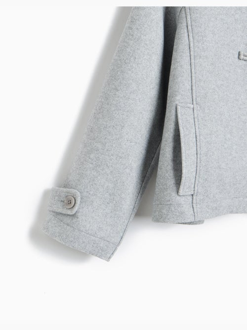 Chaqueta corta, mo fashion - Kiabi Chaqueta corta, mo fashion - Kiabi