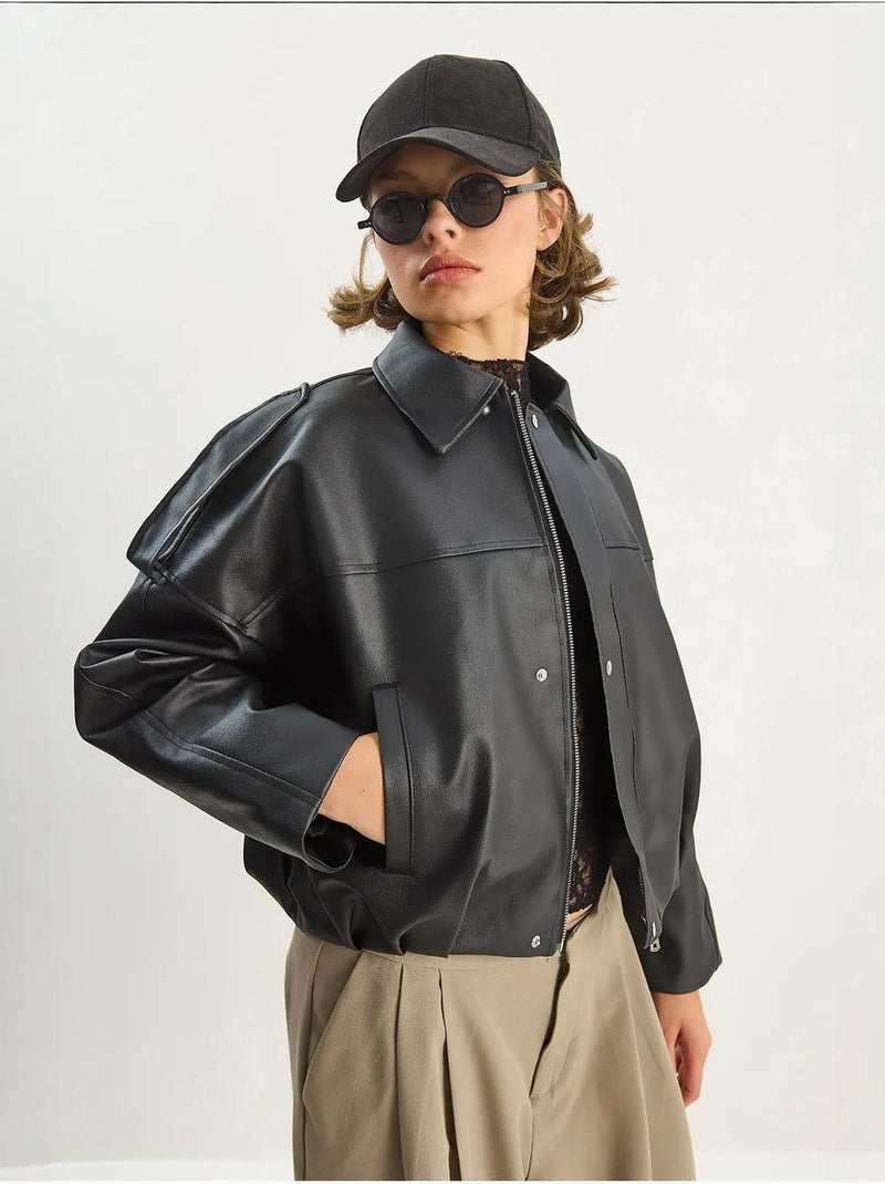 Chaqueta corta oversize de piel sintética con cremallera de lucci Negro - Kiabi