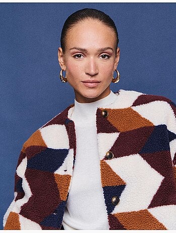Chaqueta corta sherpa, mo fashion