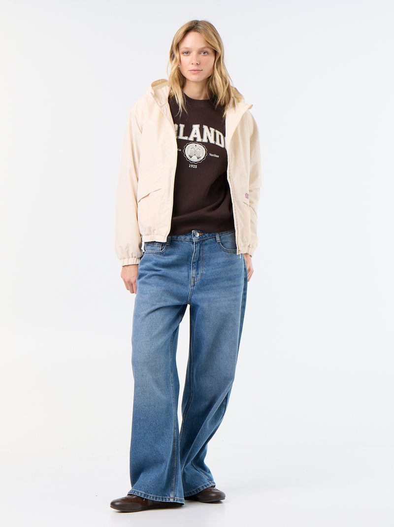 Chaqueta cortavientos con capucha Beige - Kiabi