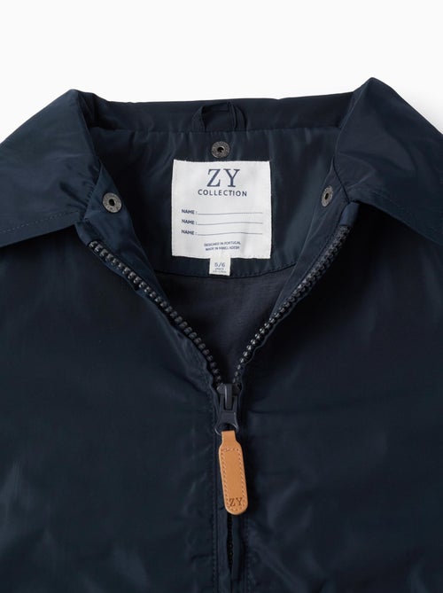 Chaqueta cortavientos con capucha desmontable - Kiabi