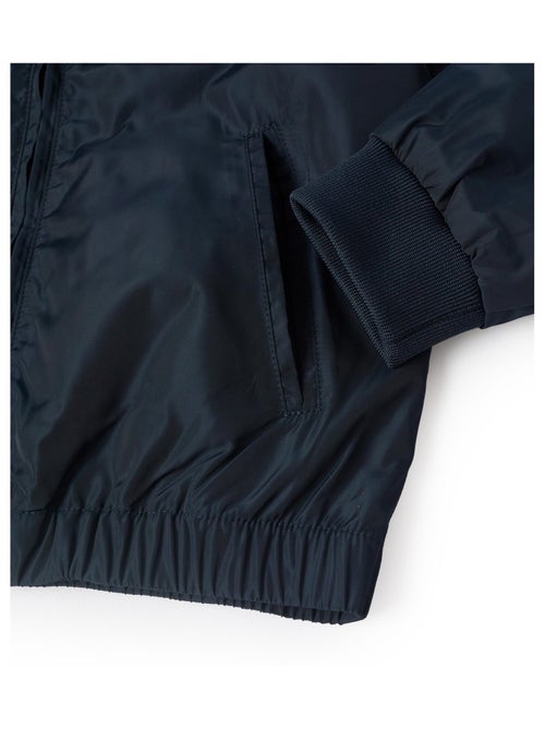 Chaqueta cortavientos con capucha desmontable - Kiabi