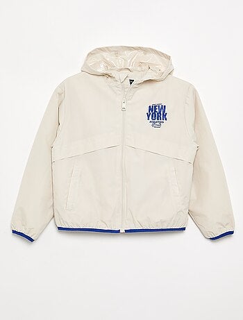 Chaqueta cortavientos con capucha