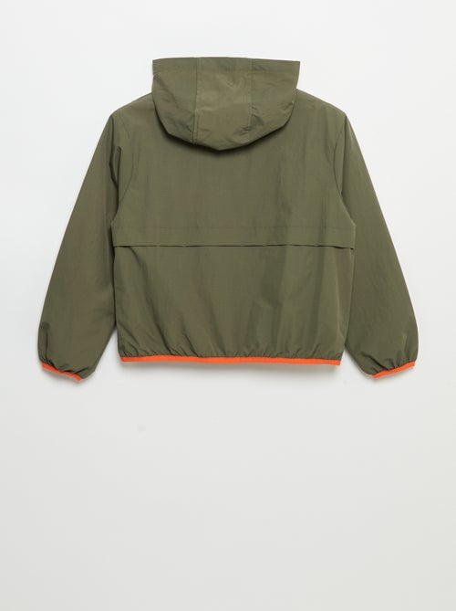 Chaqueta cortavientos con capucha - Kiabi