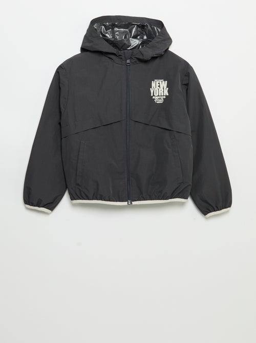 Chaqueta cortavientos con capucha - Kiabi