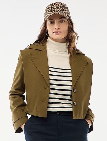 Chaqueta cropped estilo trench