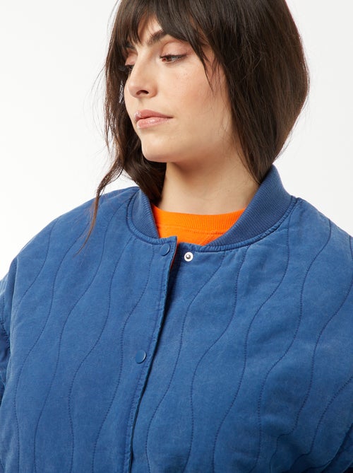 Chaqueta de algodón acolchada con ondas verticales - Kiabi