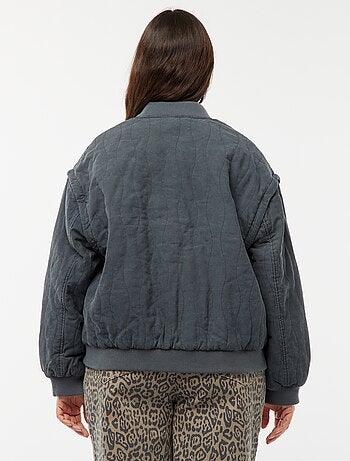 Chaqueta de algodón acolchada con ondas verticales