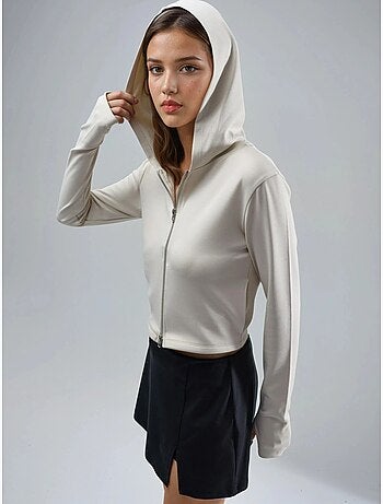 Chaqueta de corte regular con capucha y cremallera busem
