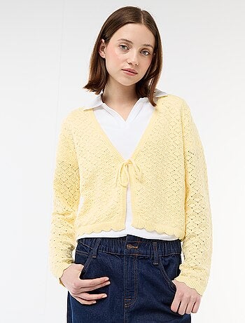 Chaqueta de croché con lazada festoneado