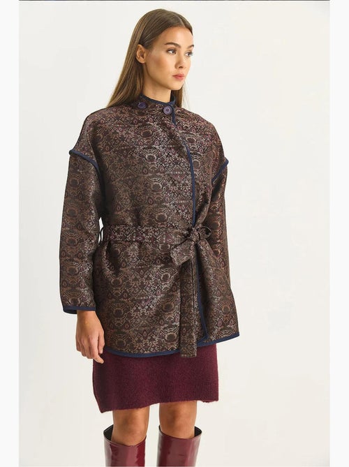 Chaqueta de gran tamaño con cierre de hebilla y estampado jacquard. Lucci - Kiabi