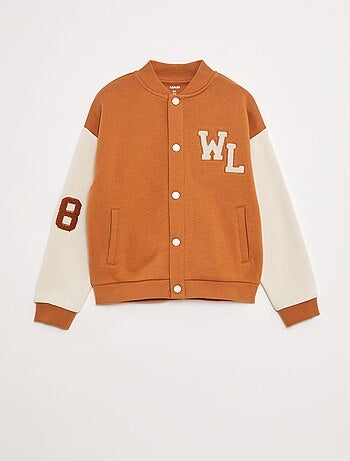 Chaqueta de inspiración universidad americana