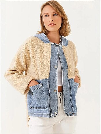 Chaqueta de piel sintética con capucha y detalles vaqueros lucci