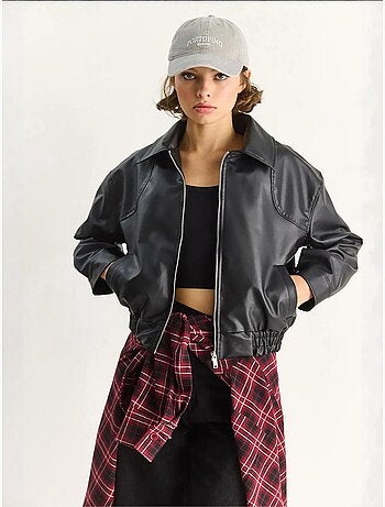 Chaqueta de piel sintética de corte relajado con cremallera y bolsillos lucci