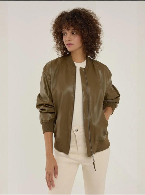 Chaqueta de piel sintética de corte relajado hiccup - Kiabi Chaqueta de piel sintética de corte relajado hiccup - Kiabi