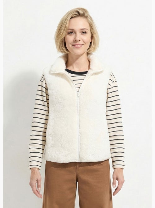 Chaqueta de piel sintética sin mangas con cuello alto - Afibel - Kiabi