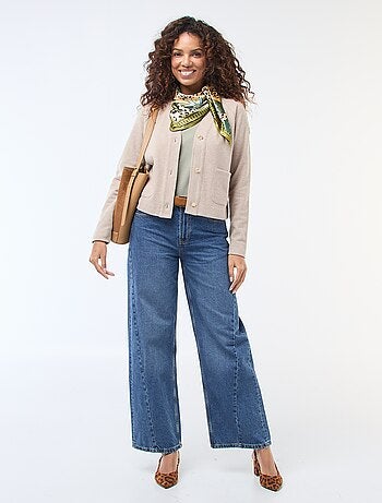 Chaqueta de punto abotonada