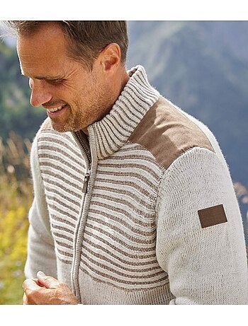 Chaqueta de punto auténtica con cremallera y cuello de doble grosor