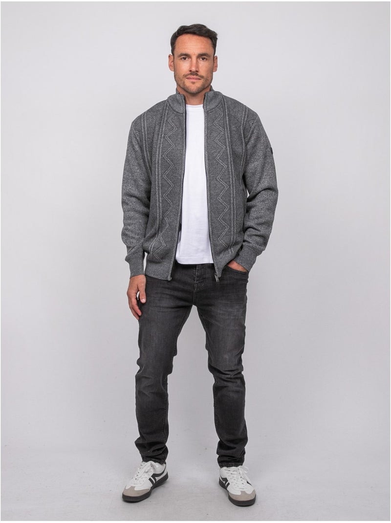 Chaqueta de punto con cremallera, cuello alto y motivo geométrico lideral Gris - Kiabi