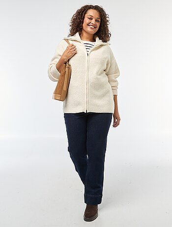 Chaqueta de punto con cremallera y cuello chimenea