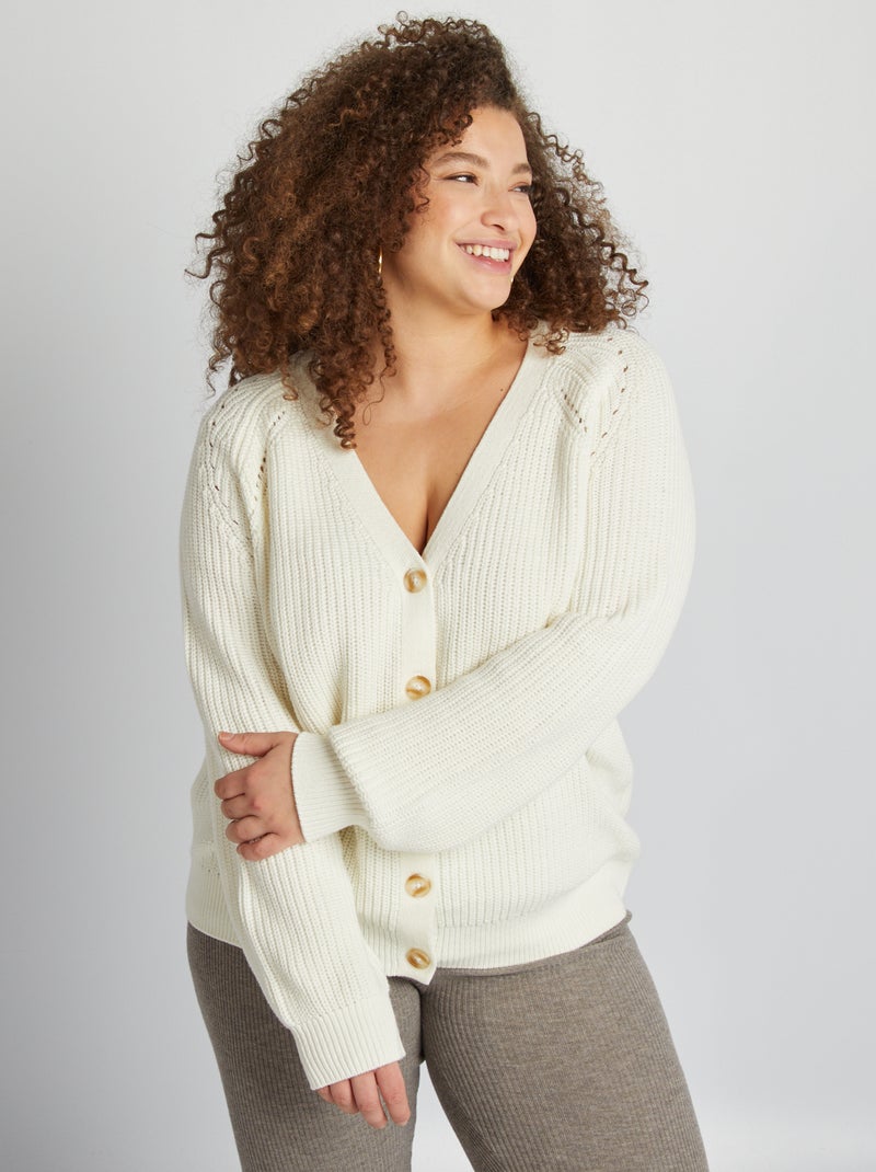 Chaqueta de punto grueso con cuello de pico BLANCO - Kiabi