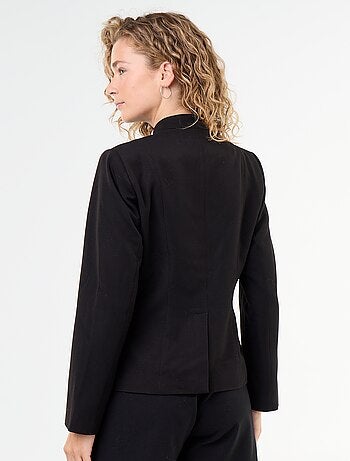 Chaqueta de traje con detalle el en cierre