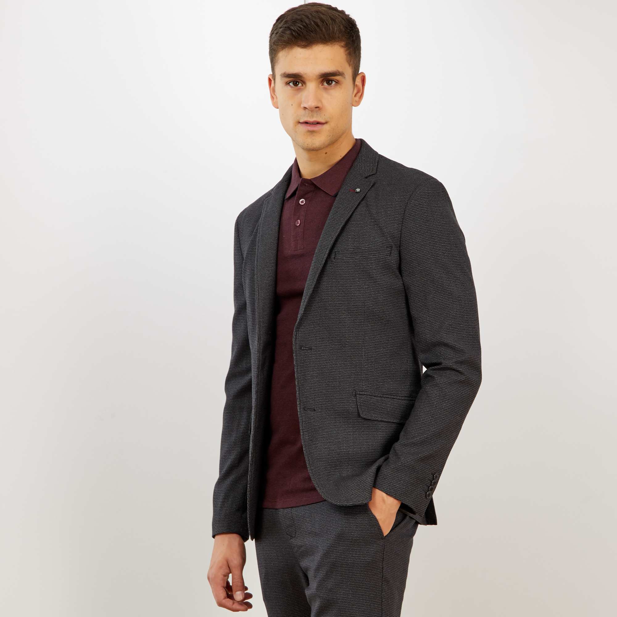 Chaqueta de traje slim Hombre GRIS Kiabi 45,00€