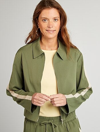 Chaqueta deportiva con cremallera