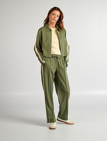 Chaqueta deportiva con cremallera