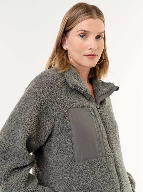 Chaqueta efecto borreguito de maternidad y porteo - Kiabi Chaqueta efecto borreguito de maternidad y porteo - Kiabi