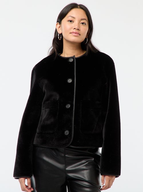 Chaqueta efecto peluche cuello redondo - Kiabi